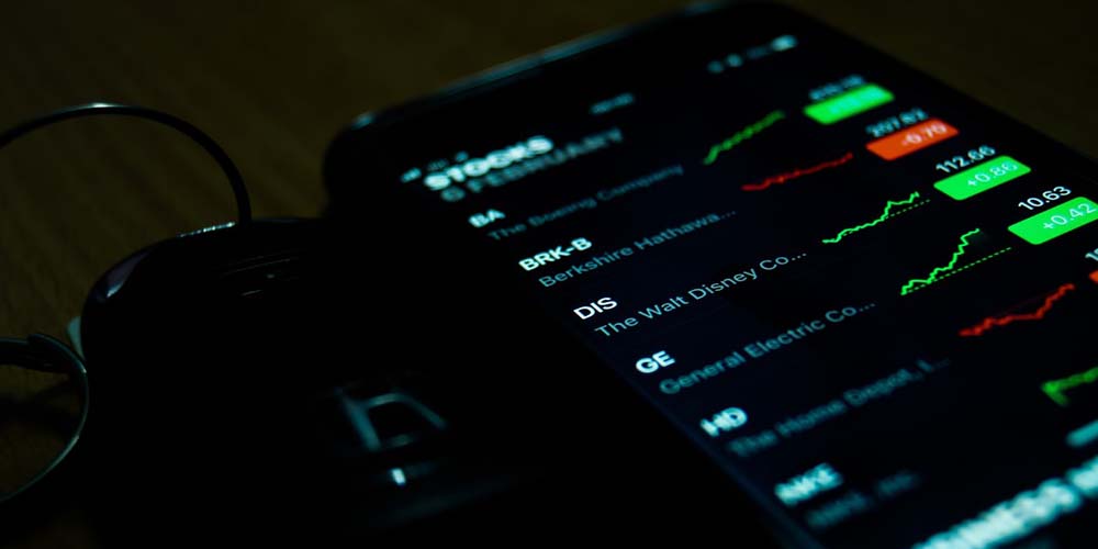 The acceleration of digital trade