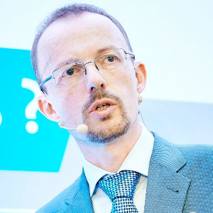 Carseten-1