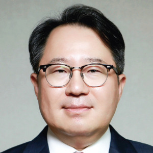 Min Soo Kwon