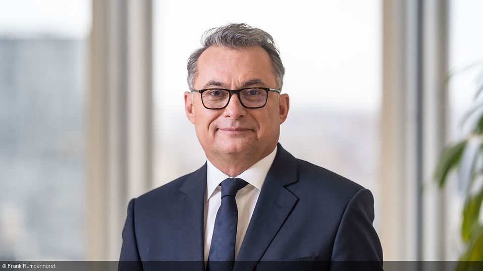 nagel-joachim-portrait-81