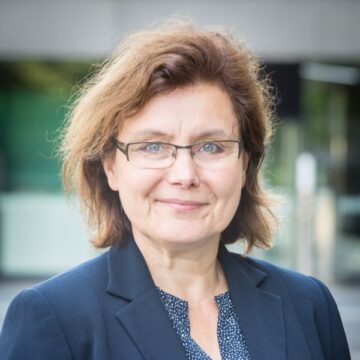 Dr. Heike Winter